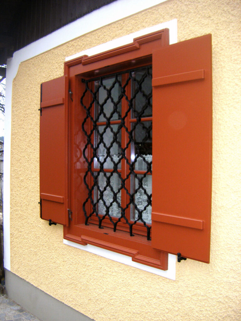 Kastenfenster aus Holz – originalgetreu und traditionell gefertigt